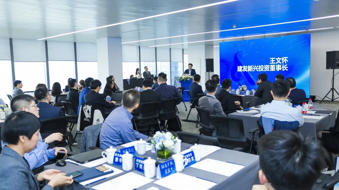 1682561053513822.jpg 1a5cb2d5a1951ddfa77c533927cf3d9b.jpg